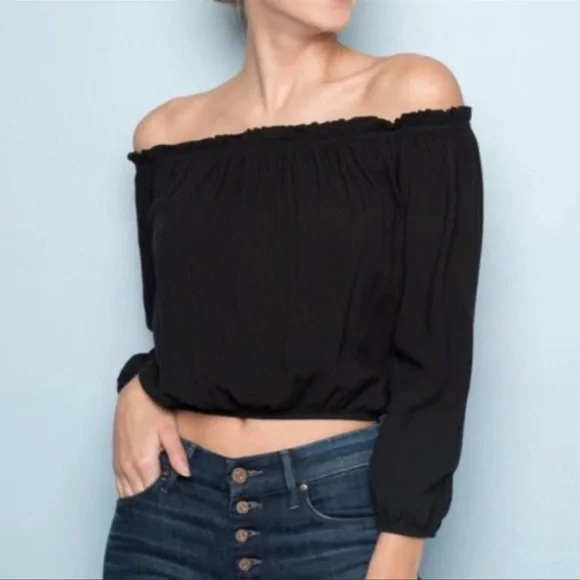 BRANDY MELVILLE TOP MAURA OFF SHOULDER BLACK - Picture 2 of 5